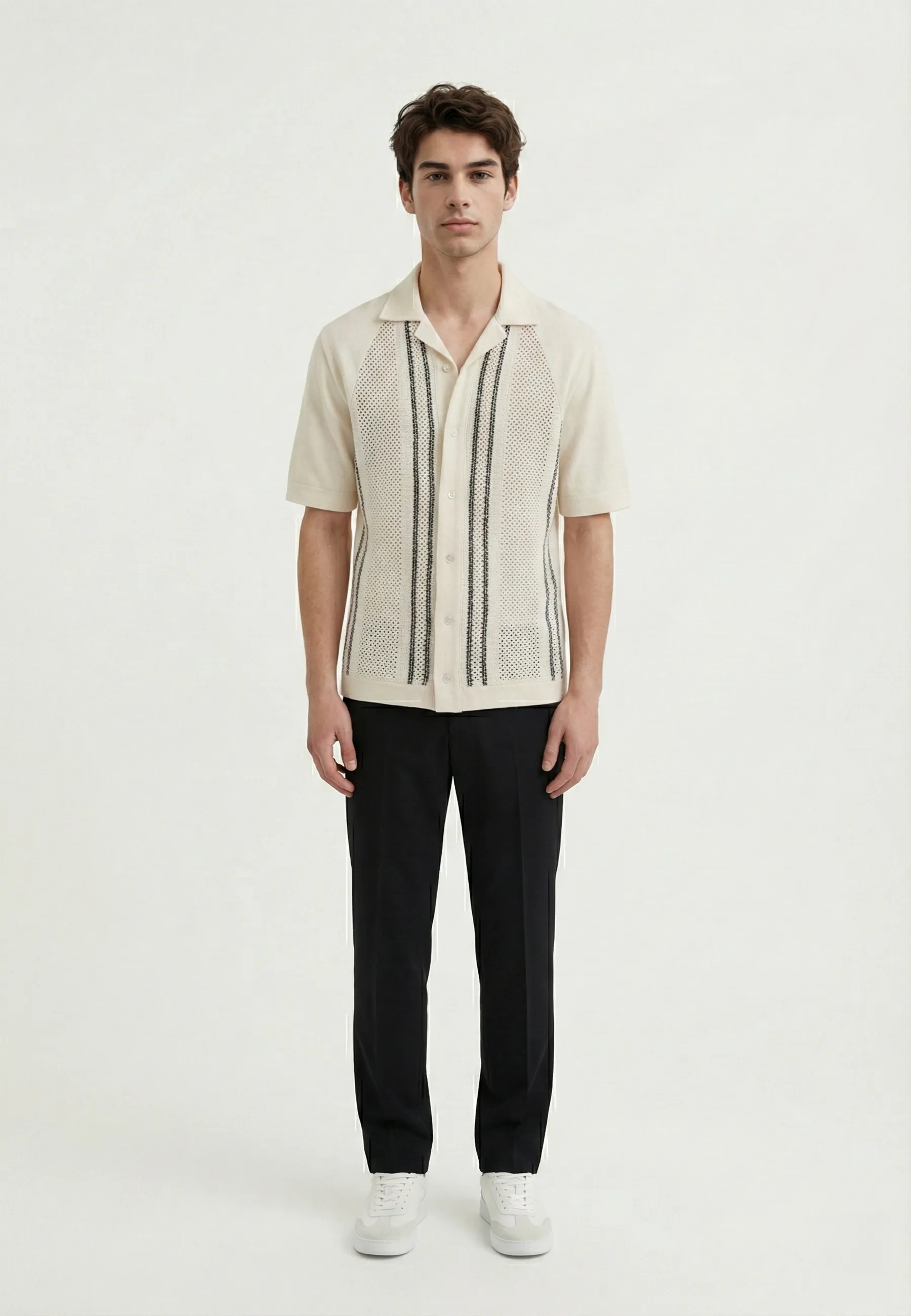 Bran crochet contrast shirt - Beige