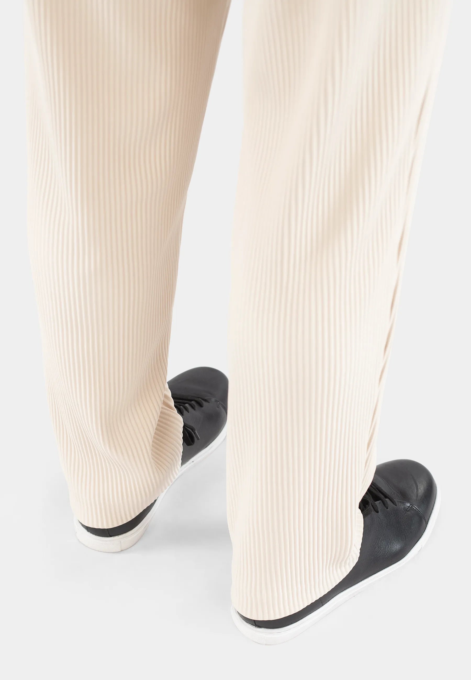 Lugo plisse trouser - Ivory