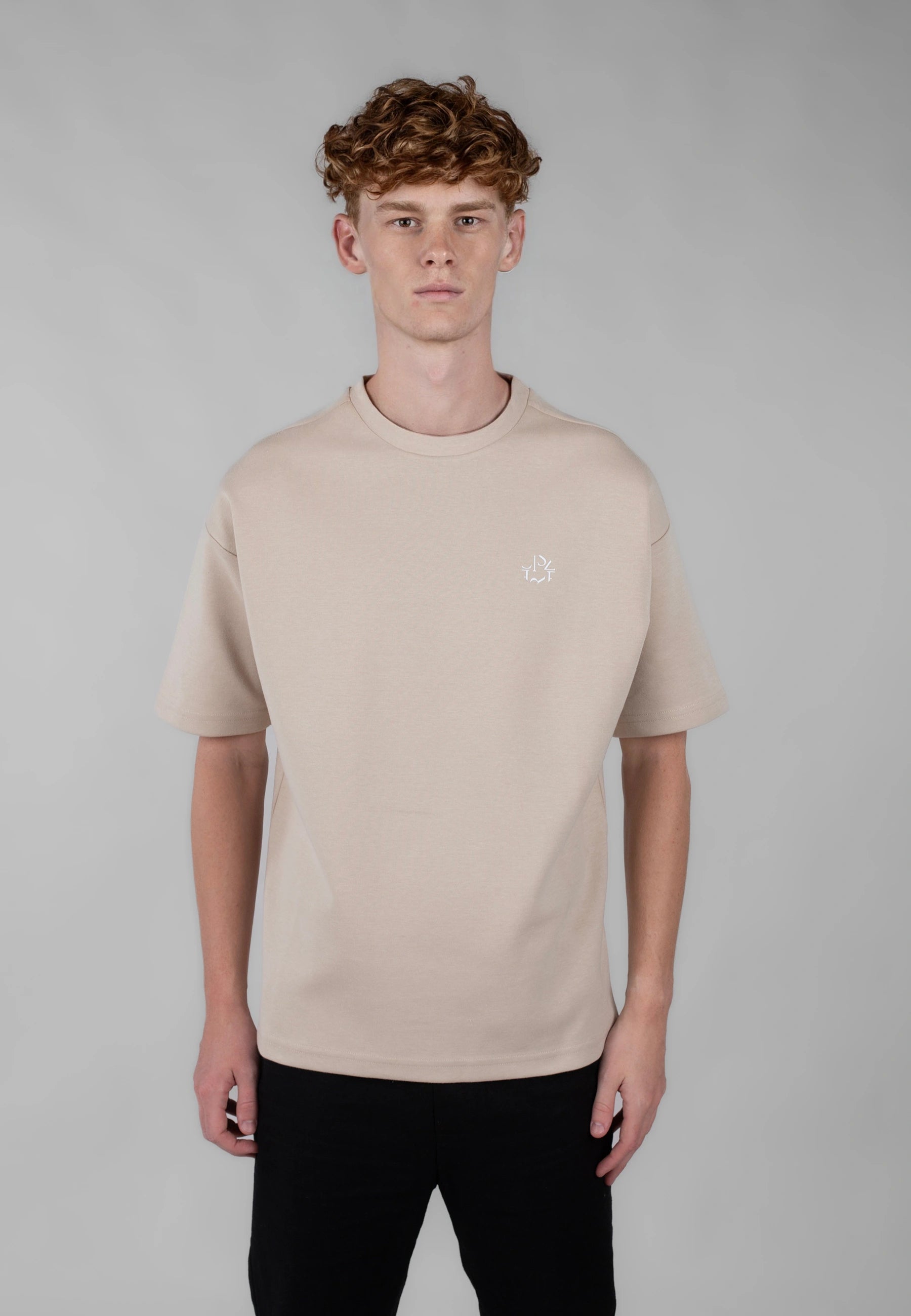 Ellipse: The World tee - Beige