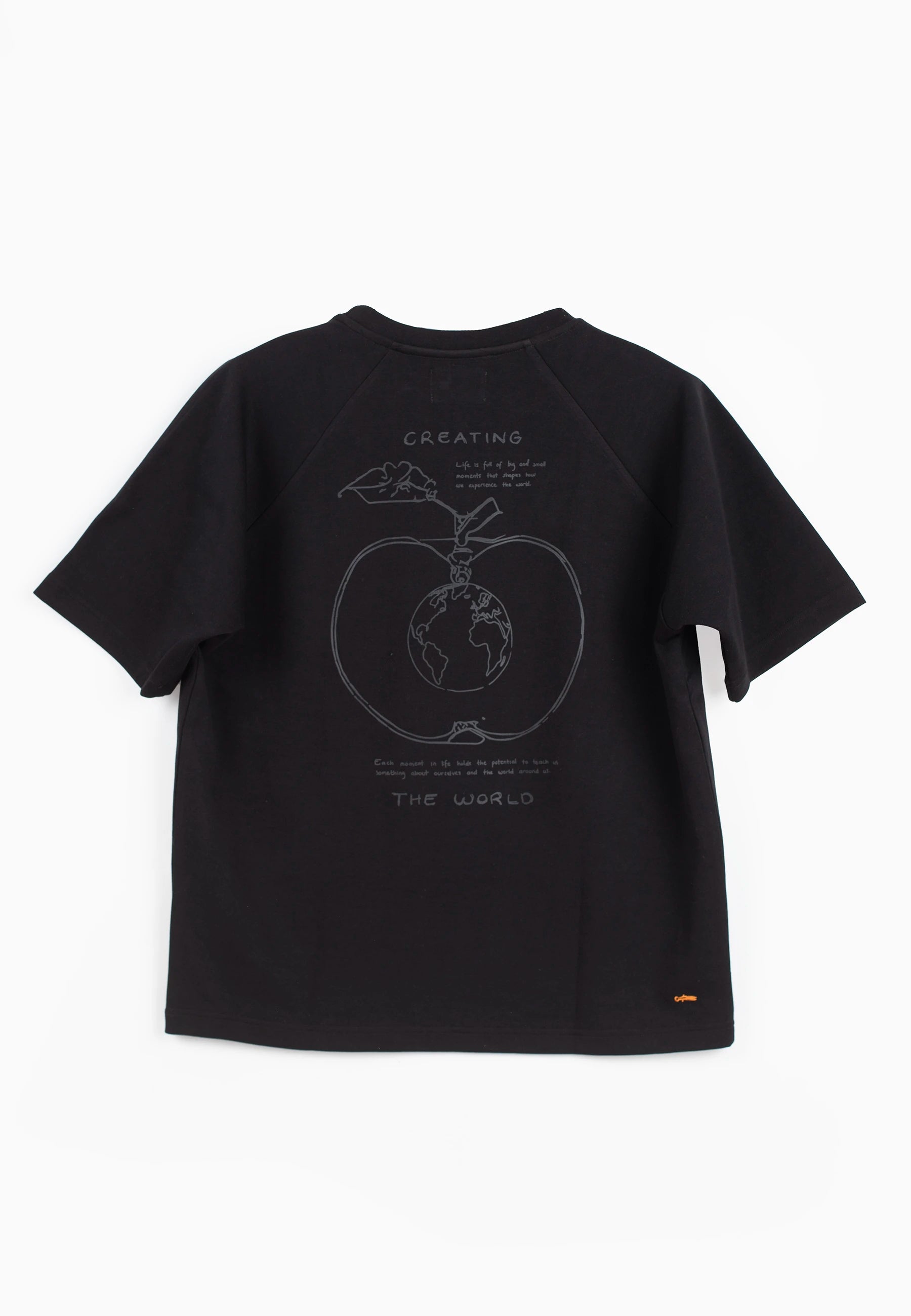 Ellipse: The World tee - Black