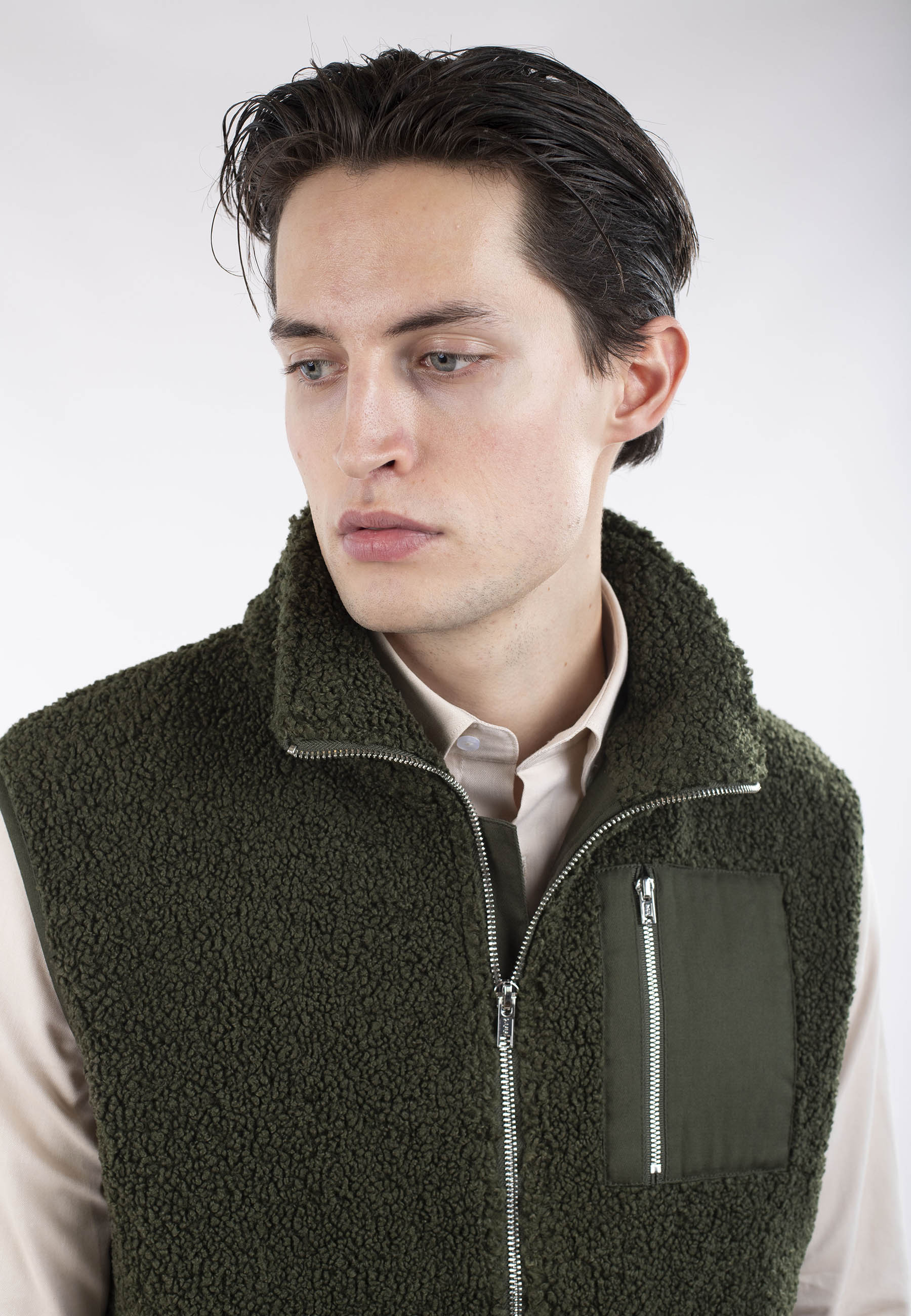 Remy pile vest - Moss green