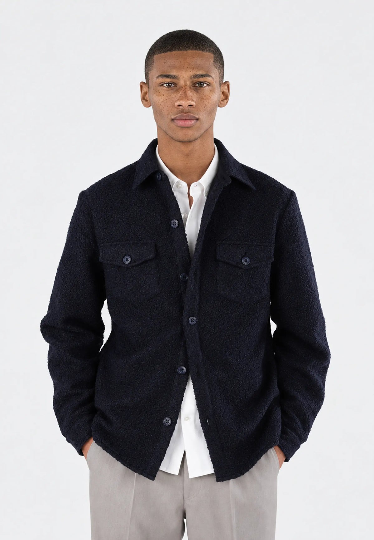 Dani Boucle overshirt - Navy, on model