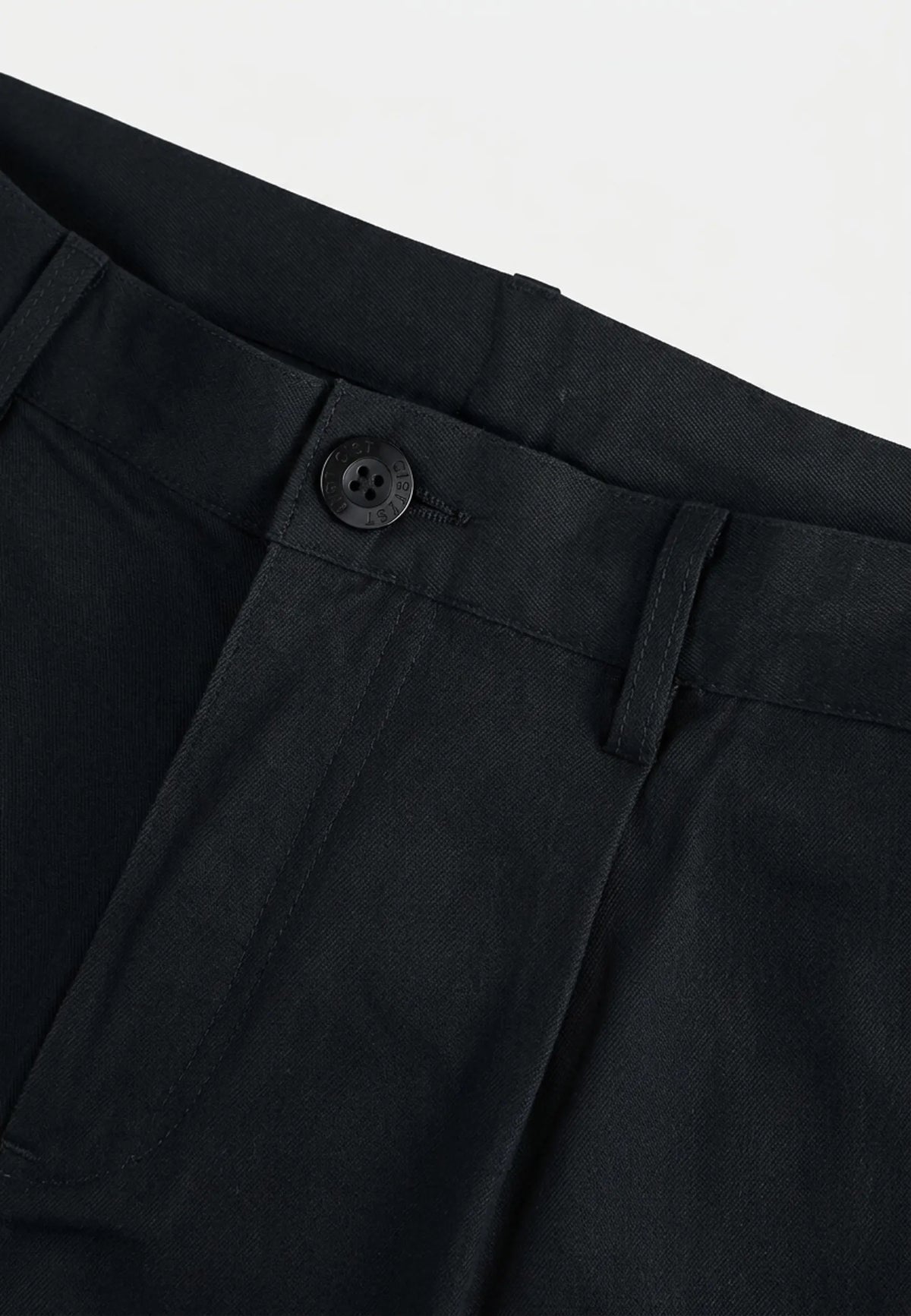 Ethan Heavy Relaxed Fit trousers - Navy, on model