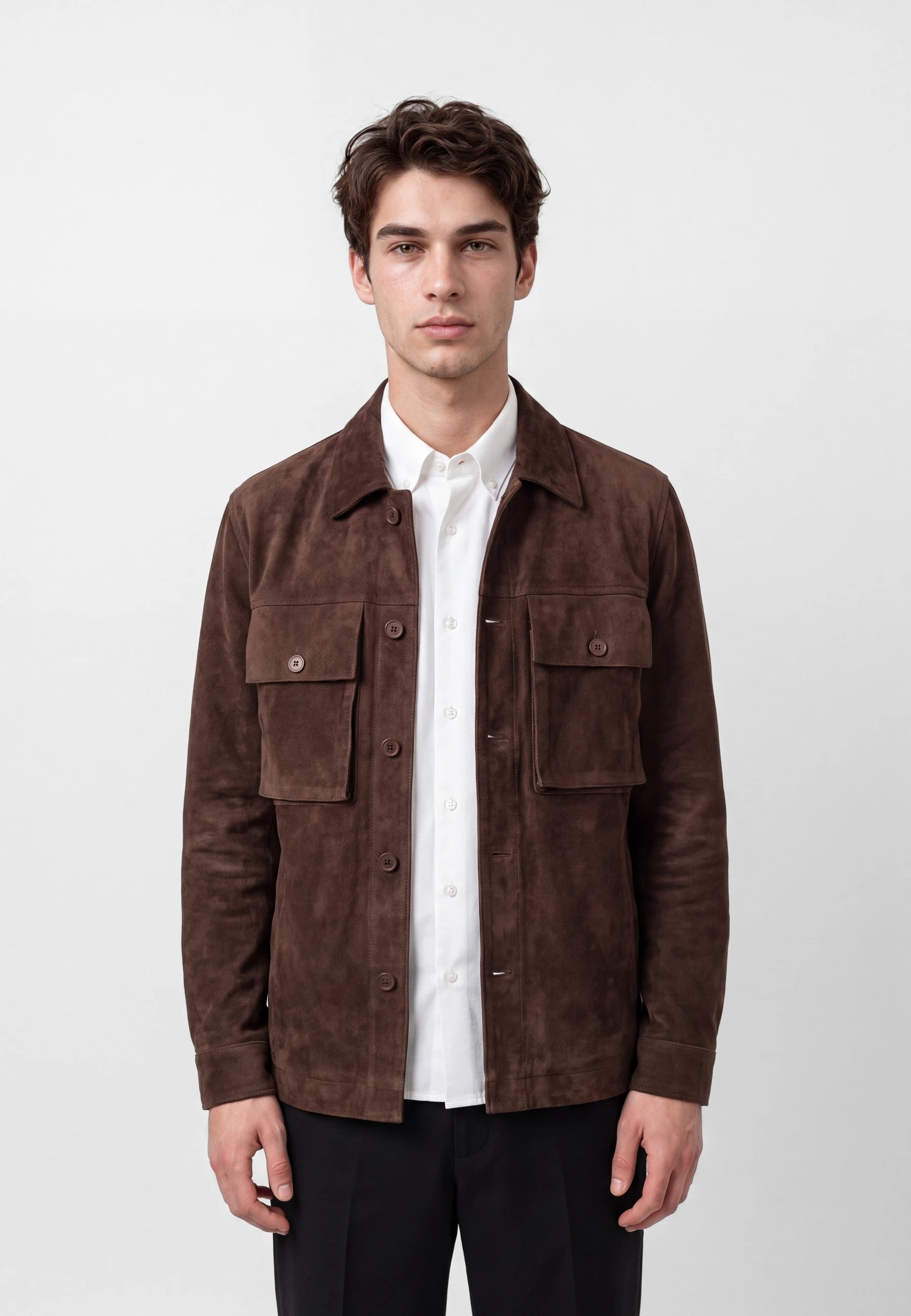 Nash vegan suede jacket - Brown, detail of the fabric and fastening on model