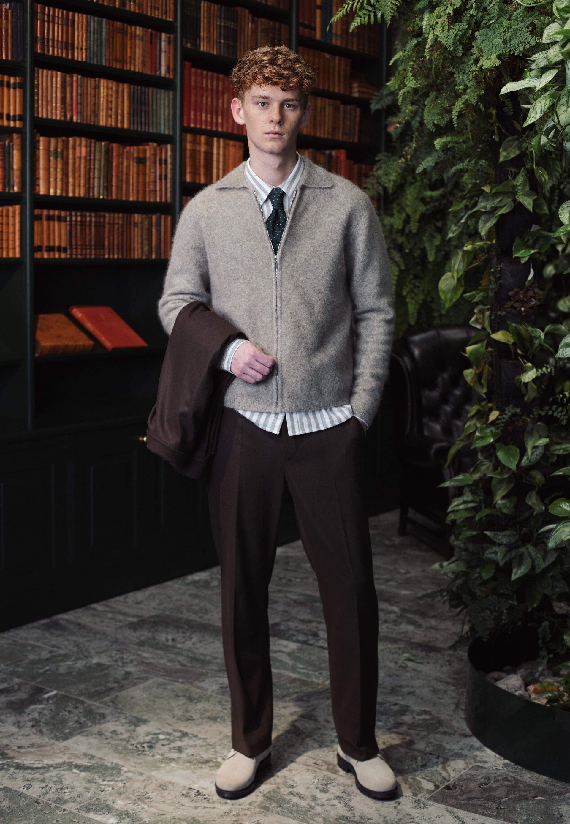 The Ultimate Guide to Business Casual for Men | Modern Wardrobe Tips The Ultimate Guide to Business Casual for Men | Modern Wardrobe Tips