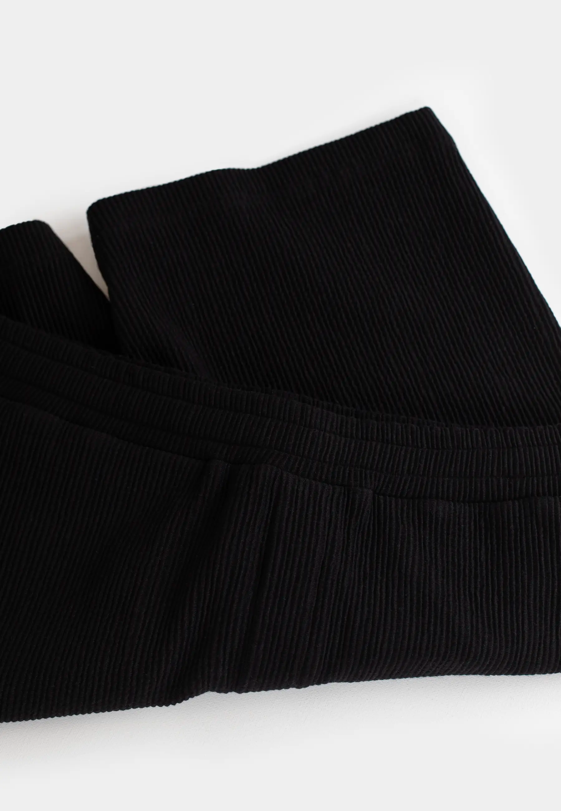 Mian plisse shorts - Black