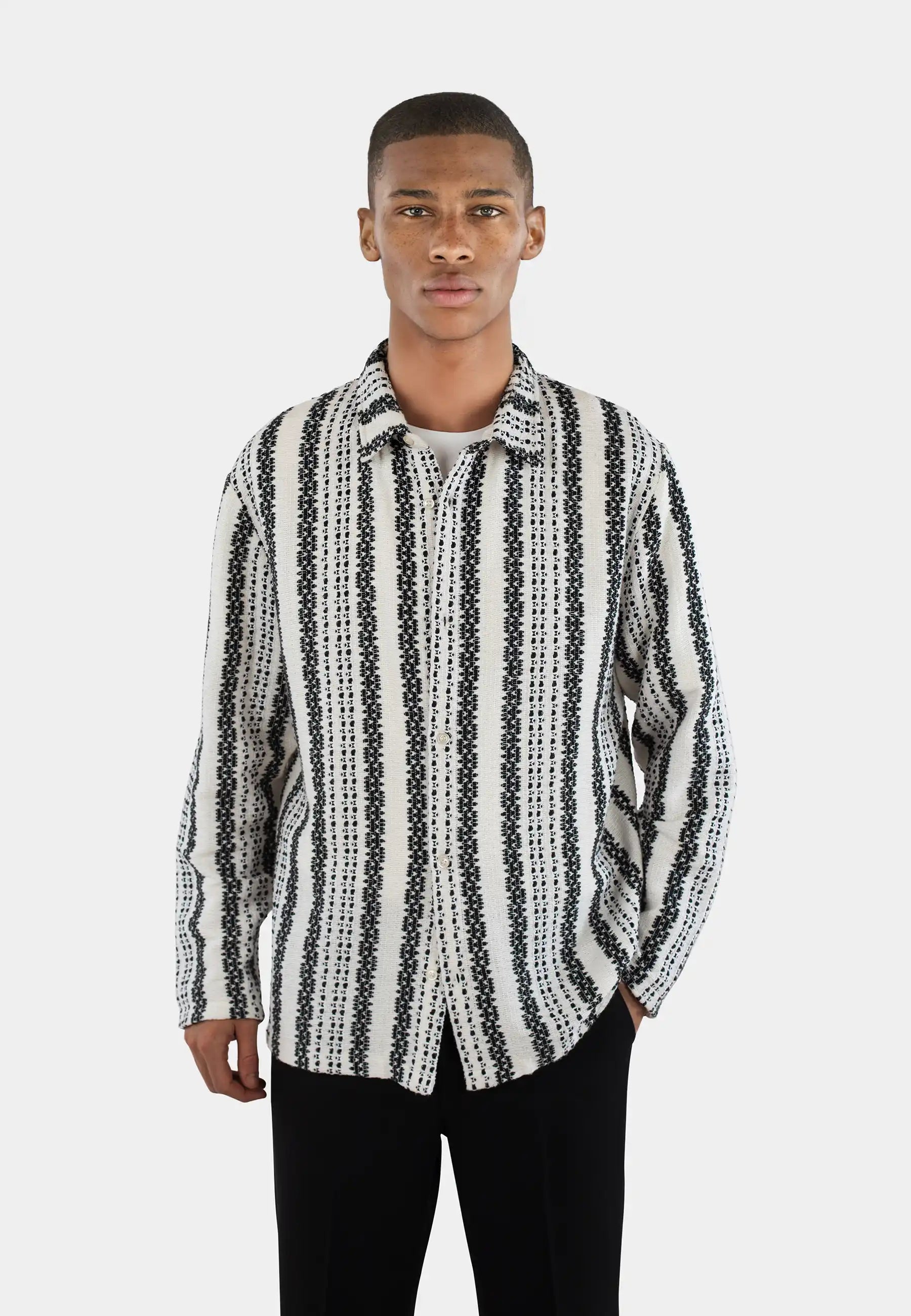 Kirk crochet overshirt - Svartrandig