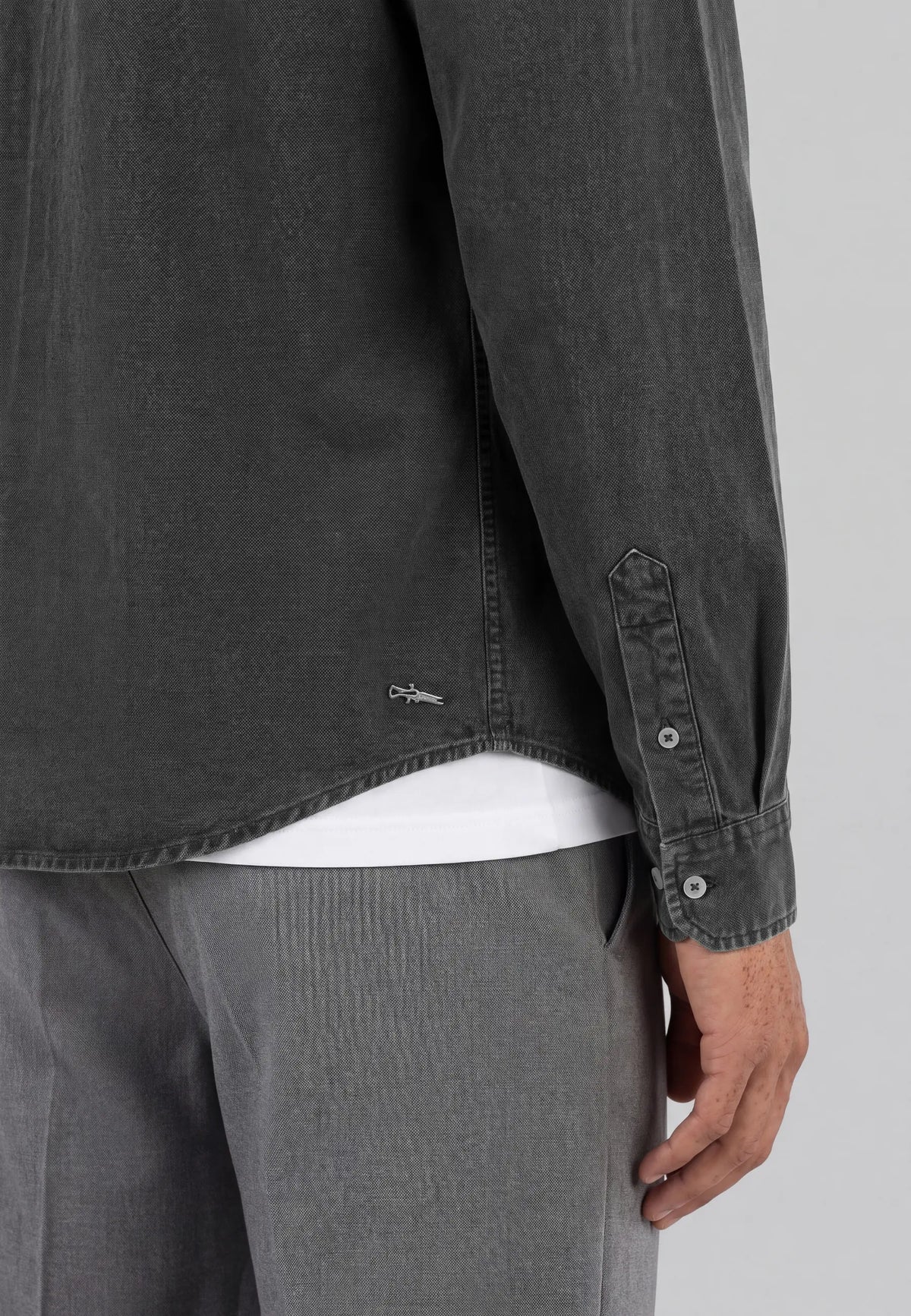 Algot washed oxford shirt - Black, on model