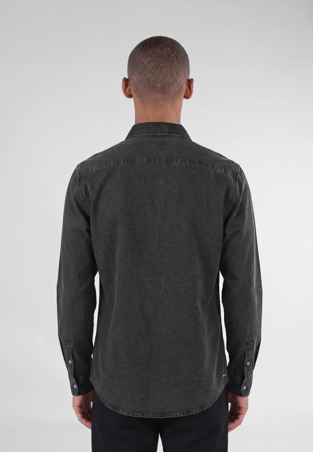 Algot washed oxford shirt - Black, on model