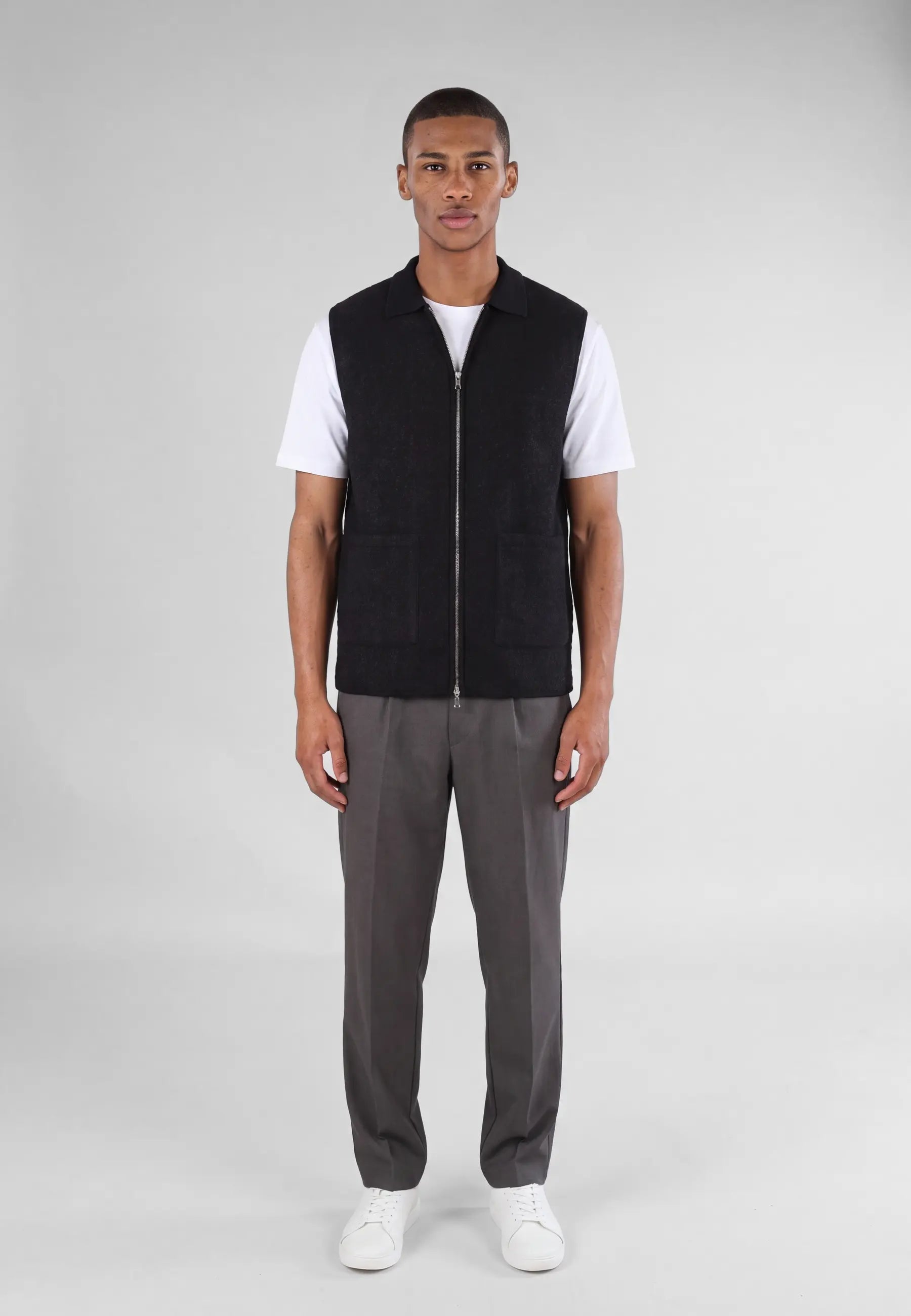 Avery boucle vest - Black, front view on model