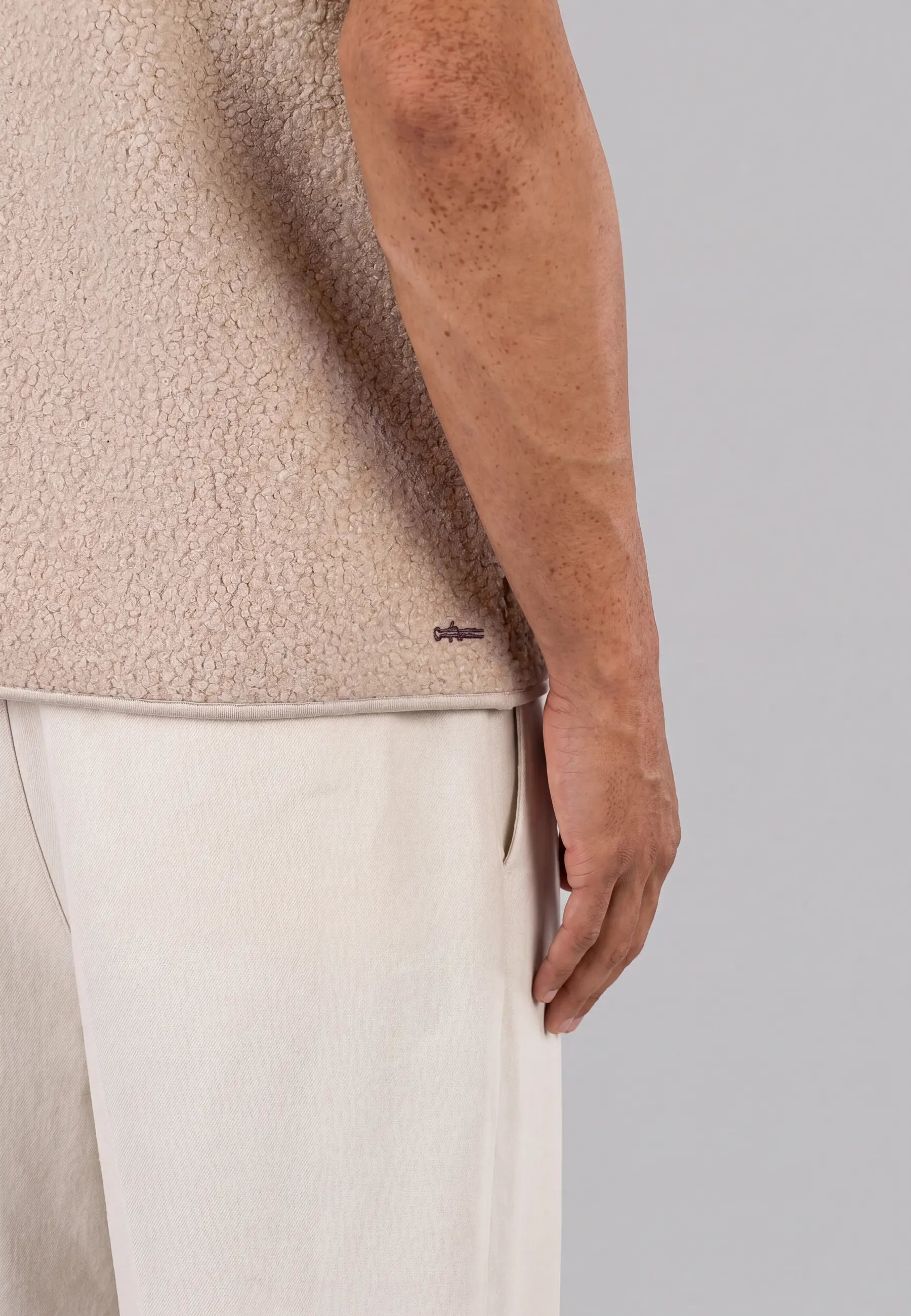 Avery boucle vest - Beige, detail view