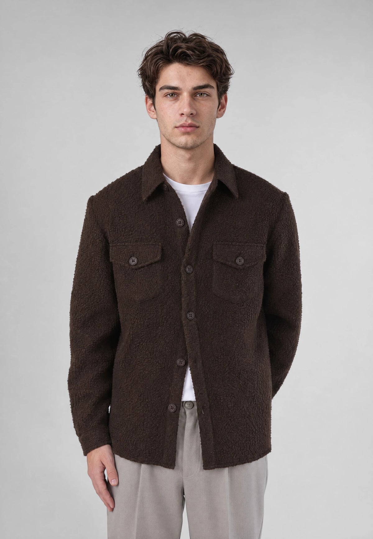 Dani boucle overshirt - Brown, detail of the fabric and fastening on model
