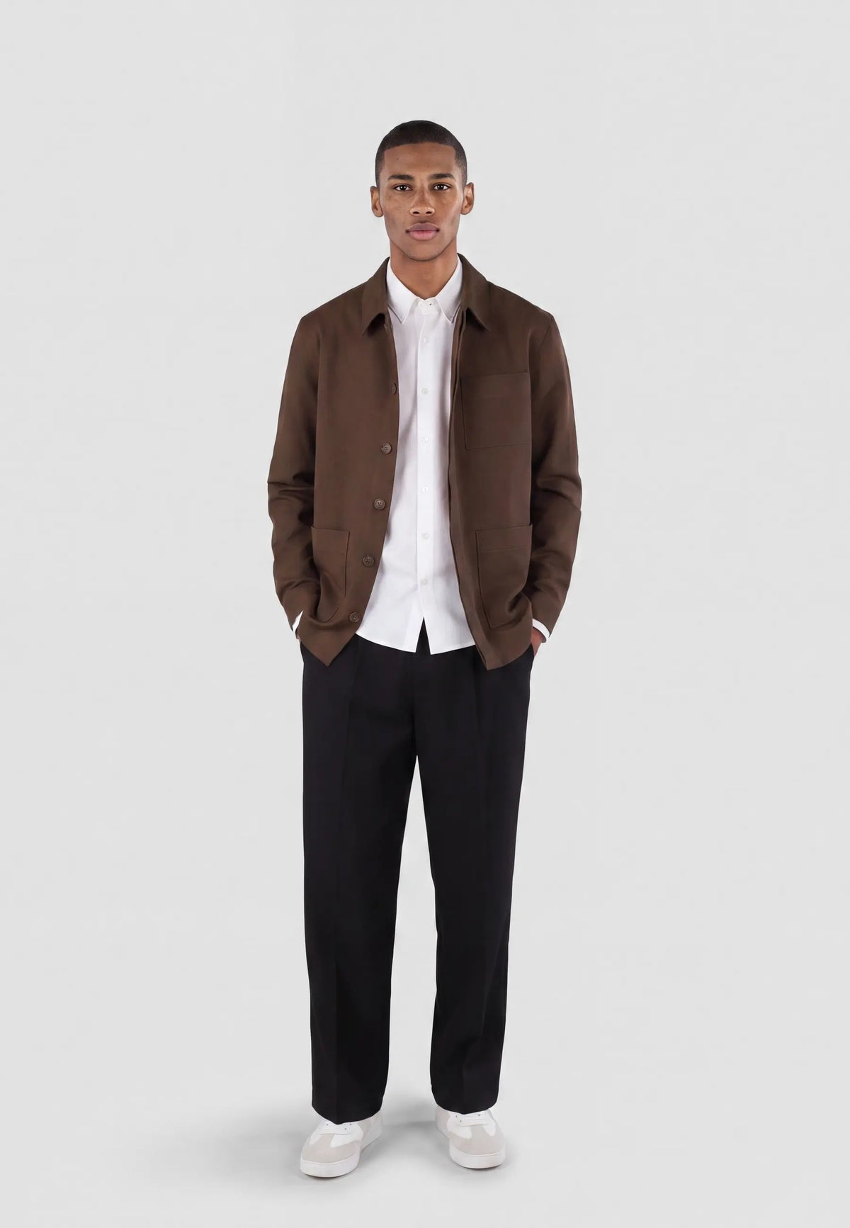 Elis heavy overshirt - Brown, front view on model